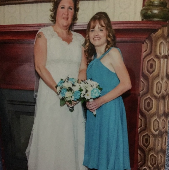 Maid of Honor Dress - Picture 2 of 3